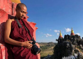 a Different Style of Practice! Burmese Monk Naing Win: I Travel around the World by Making Friends