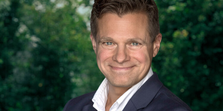 Daniel Lux, the CEO of Seluxit: Finding Solutions and the Effects that CO2 Has on Our Human Body