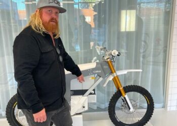 Cake Managing Director Eric Asmussen: Follow Us as We Conquer the Steep Hills and Ride the Rugged Trails, and Welcome to a New Era of Electric Motorcycles!