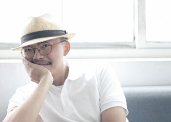 Single Dad Paints His Way from Taiwan to the World! Taiwanese Illustrator BLUE: “A Brush Isn’t Enough to Express My Concern and Care for Son”