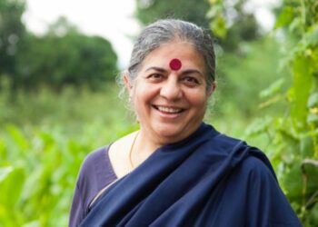 Vandana Shiva’s Pioneering Efforts in Sustainable Agriculture: A Manifesto for Mutual Futures