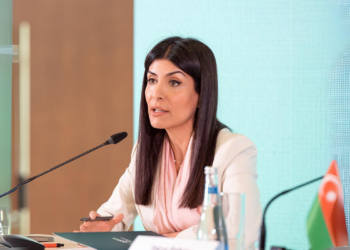 Arpadarai, an Independent Member of the Milli Majlis（Photography：hurriyyet.az)