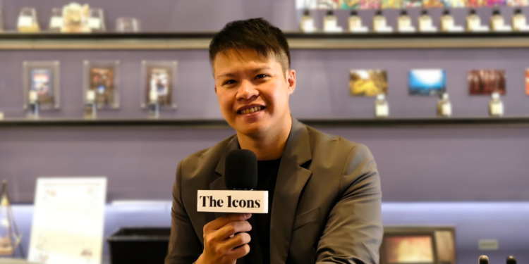 The founder of Aroma Explorer, Daniel Chen, was interviewed by 《The Icons》 at the store located on Zhengzhou Road. Unlike the typical strategy of setting up counters in department stores, Aroma Explorer builds its brand visibility through exquisite, personalized fragrance workshops and exclusive designs, effectively establishing a strong reputation. (Photography: Prospect Artists)