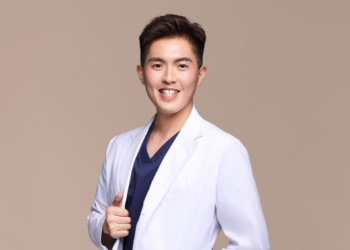 “The Elephant Doctor” Dr. Wei-Shin Chou, Director of BLOOM Woman's Wellness Clinic. (Photo: Dr. Wei-Shin Chou)