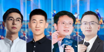At the 2026 China Central Television (CCTV) Spring Festival Gala, four Chinese robotics companies appeared together on stage, an appearance that media described as the “assembly of a steel legion.” (Photo: The Icons, Xinhua News Agency, Beijing Science and Technology News, Business School Magazine, Leikeji)